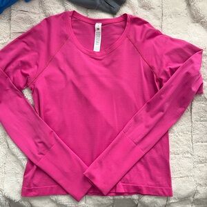 Lululemon Swiftly Tech Long Sleeve Race Length